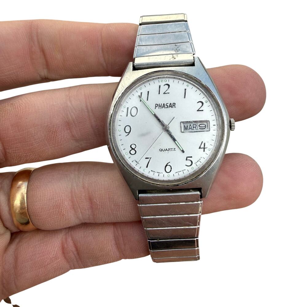 Sears Roebuck P-E3 Y563-8430 A1 Phasar Japan Mov't Wristwatch Day/Date Quartz
